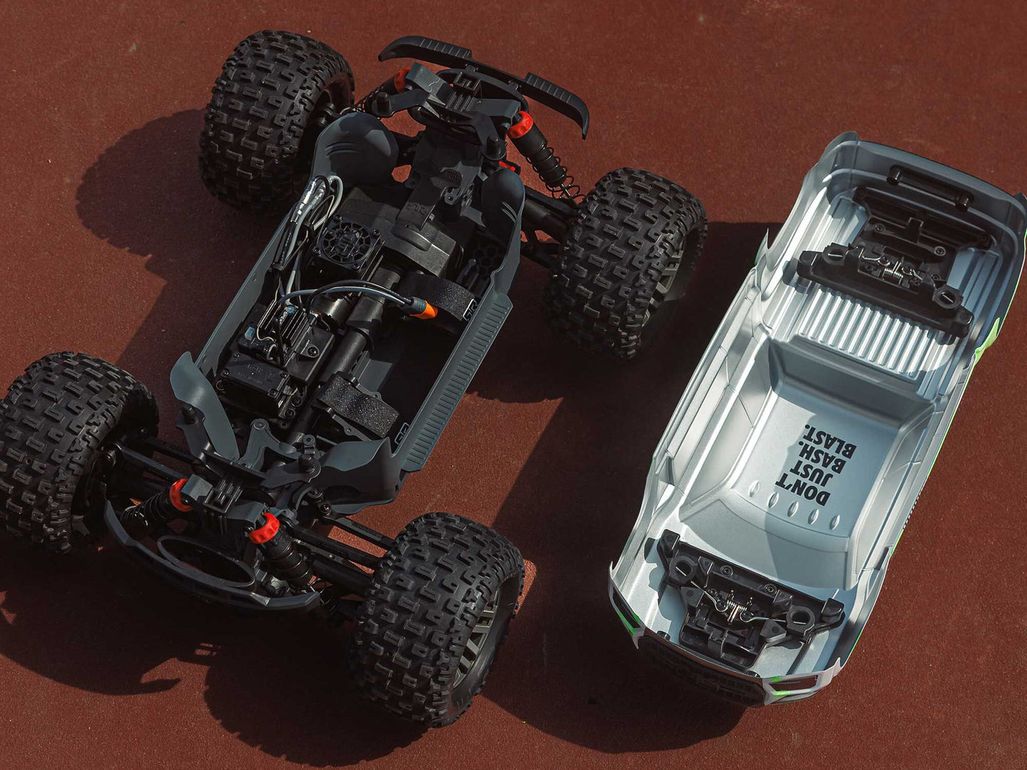 1/10 GRANITE MEGA 665 4X4 RTR Monster Truck Green