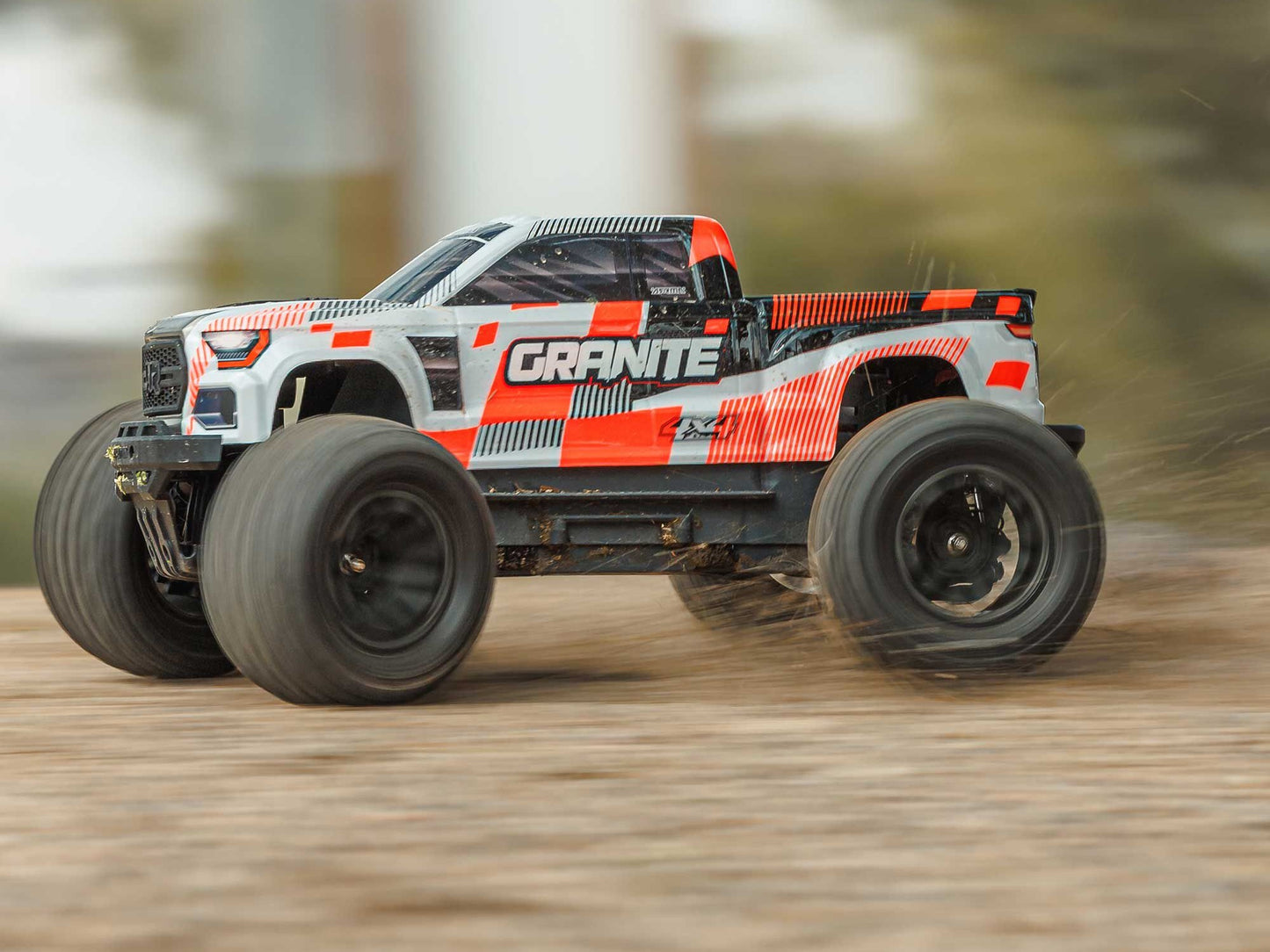 1/10 GRANITE MEGA 665 4X4 RTR Monster Truck Orange