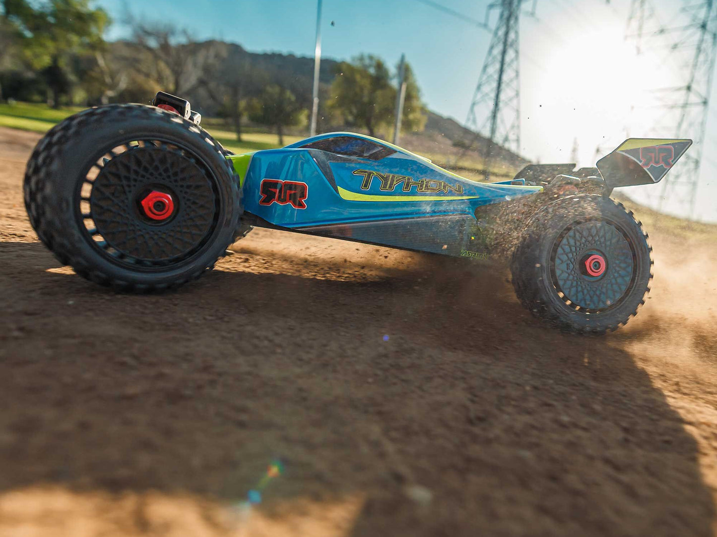 1/8 TYPHON MEGA 665 4X4 RTR Buggy Blue