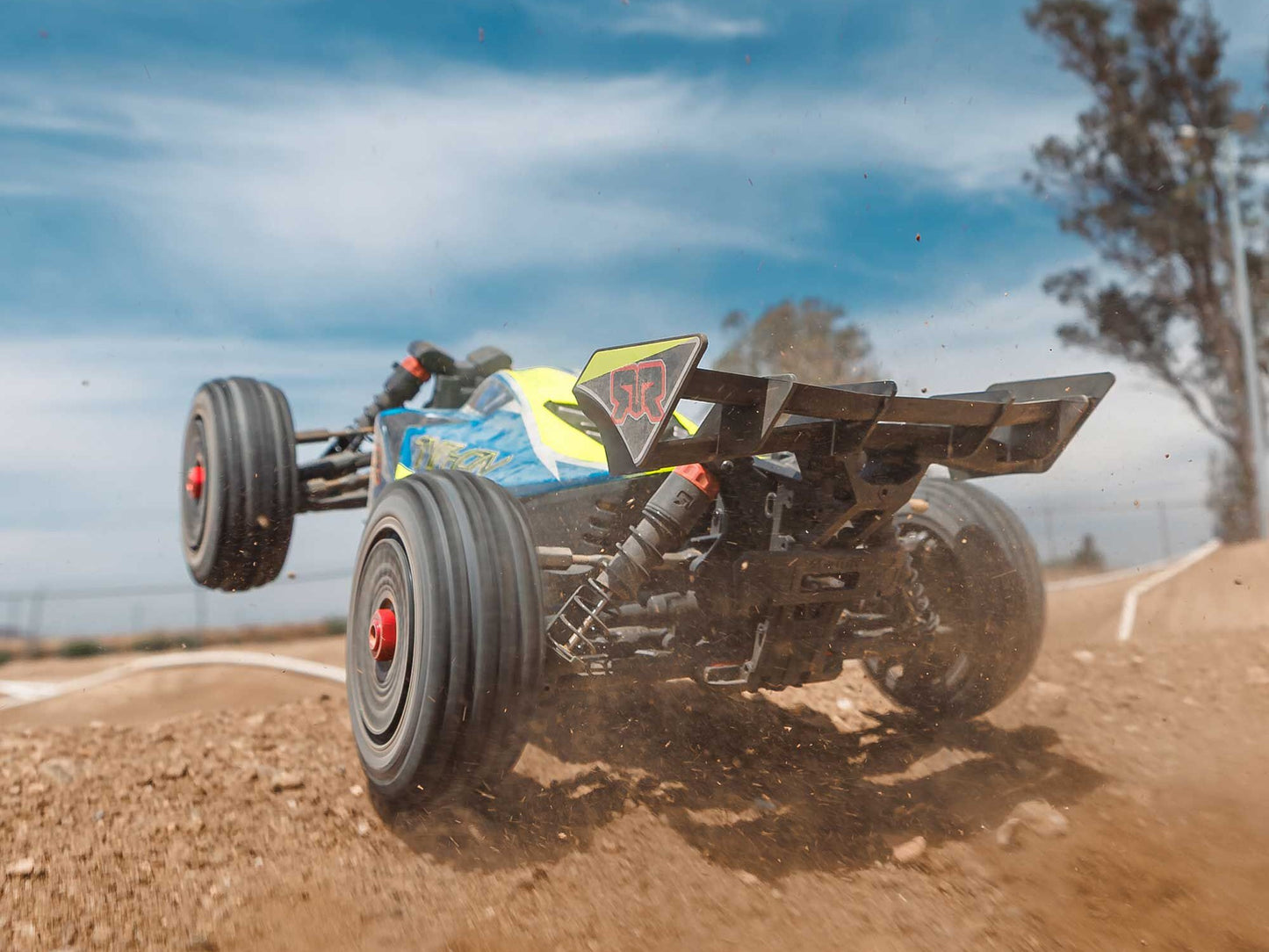 1/8 TYPHON 223S BLX 4X4 Buggy RTR with DSC Blue
