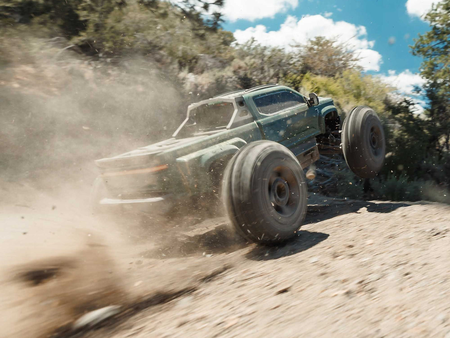 1/10 BIG ROCK 223S DSC 4X4 RTR Monster Truck Green