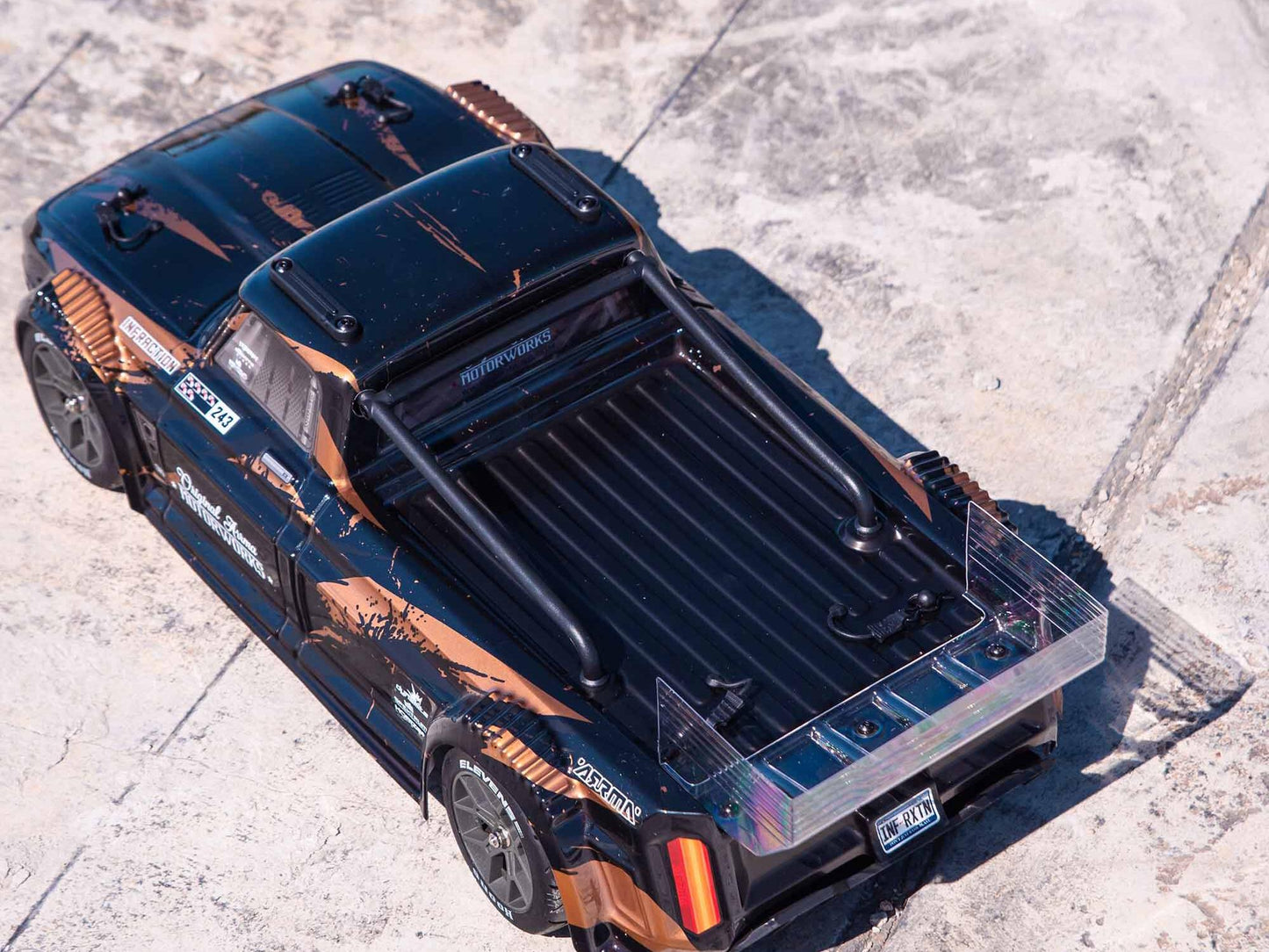 1/8 INFRACTION 3S 4X4 BLX Resto-Mod Truck RTR Black/Gold