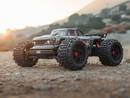 1/10 OUTCAST 4S 4X4 BLX Stunt MT (with Centre Diff) Gunmetal