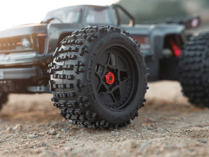 1/10 OUTCAST 4S 4X4 BLX Stunt MT (with Centre Diff) Gunmetal