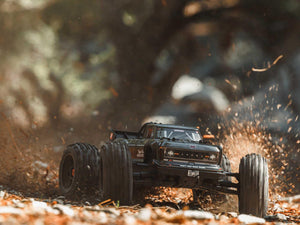 1/10 OUTCAST 4S 4X4 BLX Stunt MT (with Centre Diff) Gunmetal