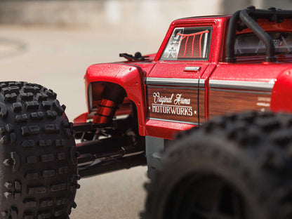 1/10 OUTCAST 4S 4X4 BLX Stunt MT (with Centre Diff) Red
