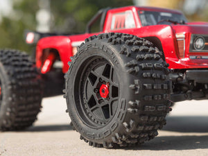 1/10 OUTCAST 4S 4X4 BLX Stunt MT (with Centre Diff) Red