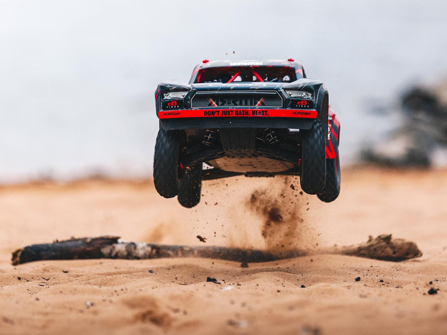 1/7 MOJAVE 6S 4X4 BLX Desert Truck RTR Red/Black