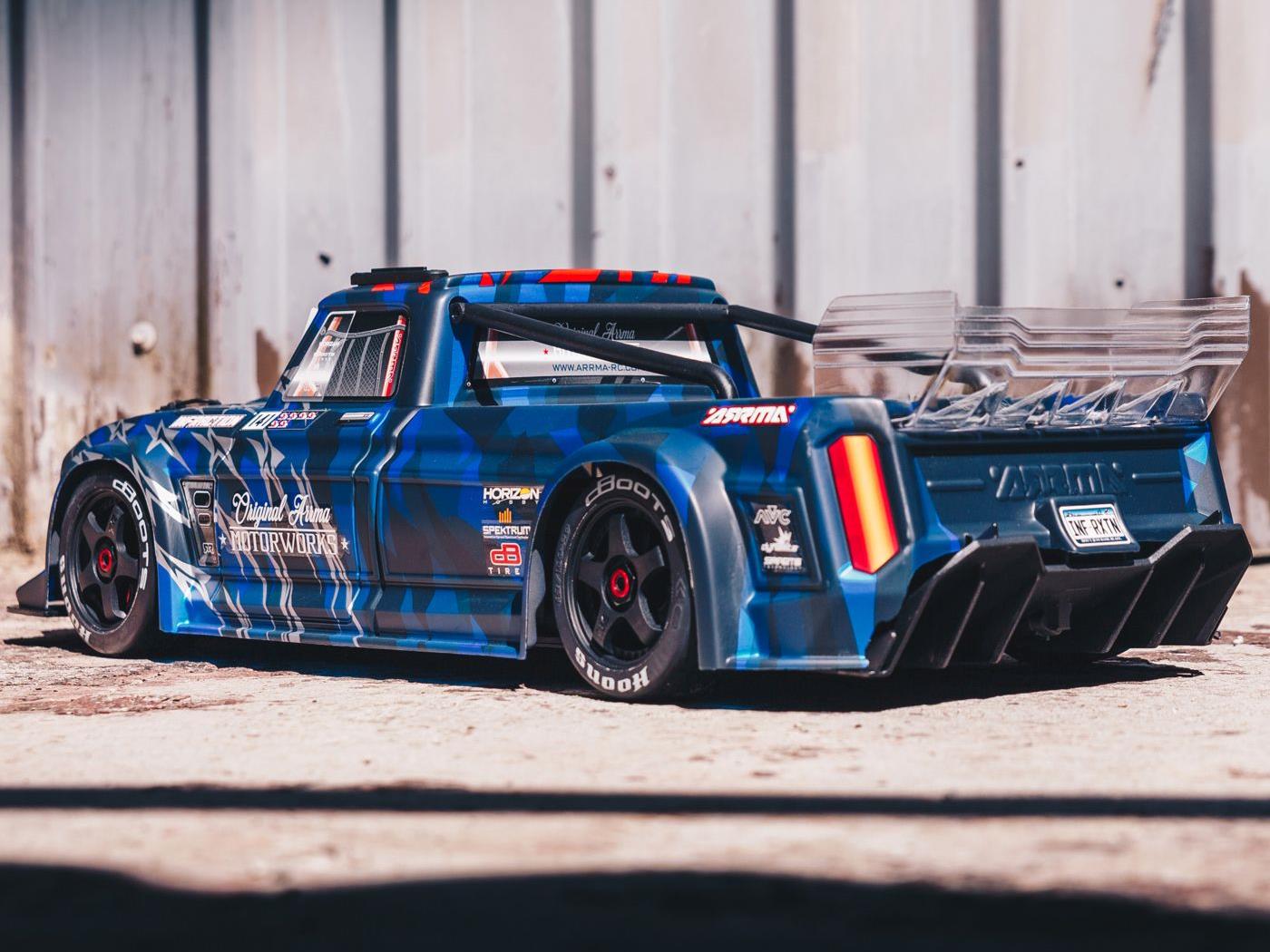 1/7 INFRACTION 6S 4X4 BLX Resto-Mod Truck RTR Blue