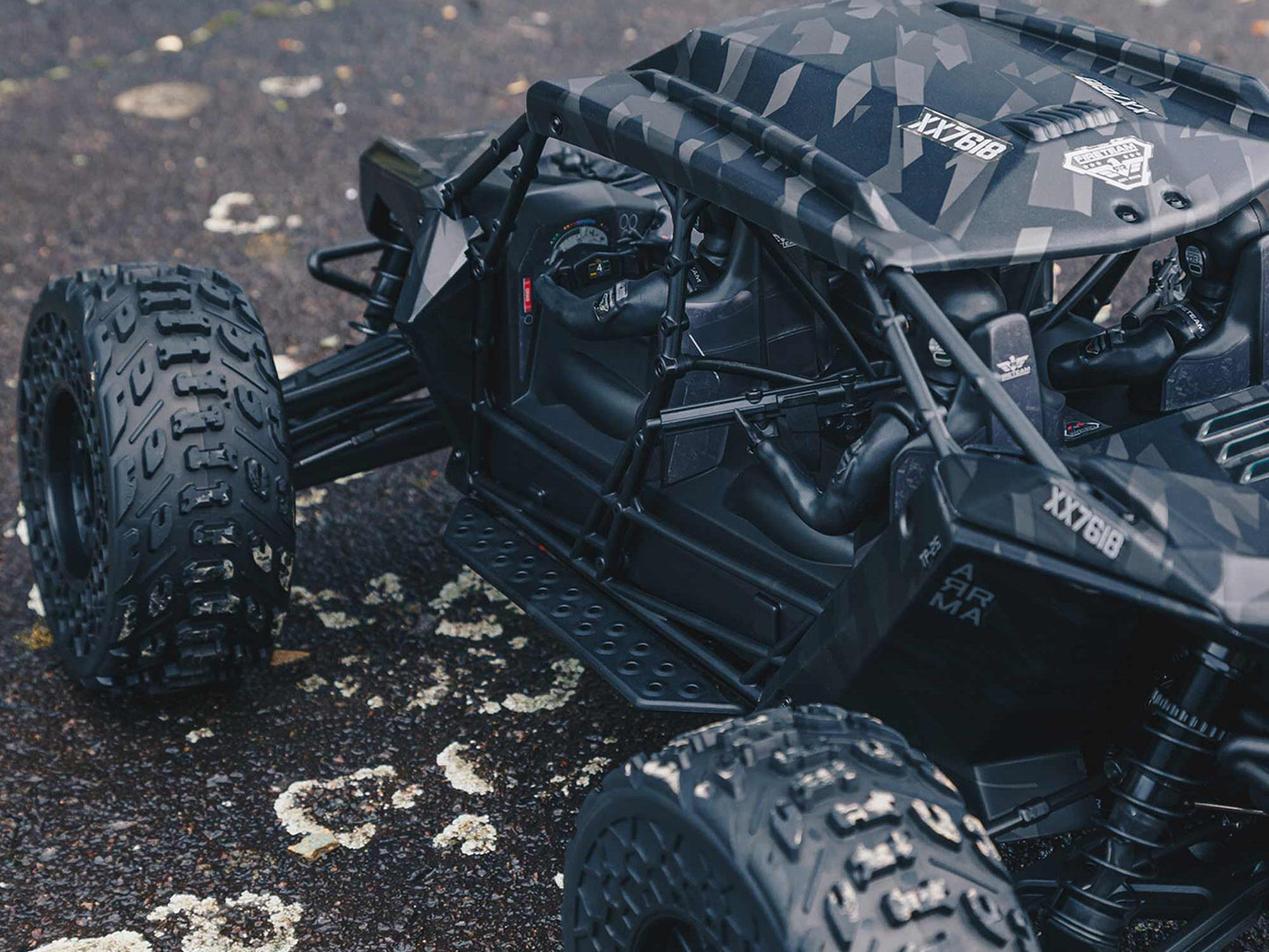 1/7 FIRETEAM 6S 4X4 BLX Speed Assault Vehicle RTR Black