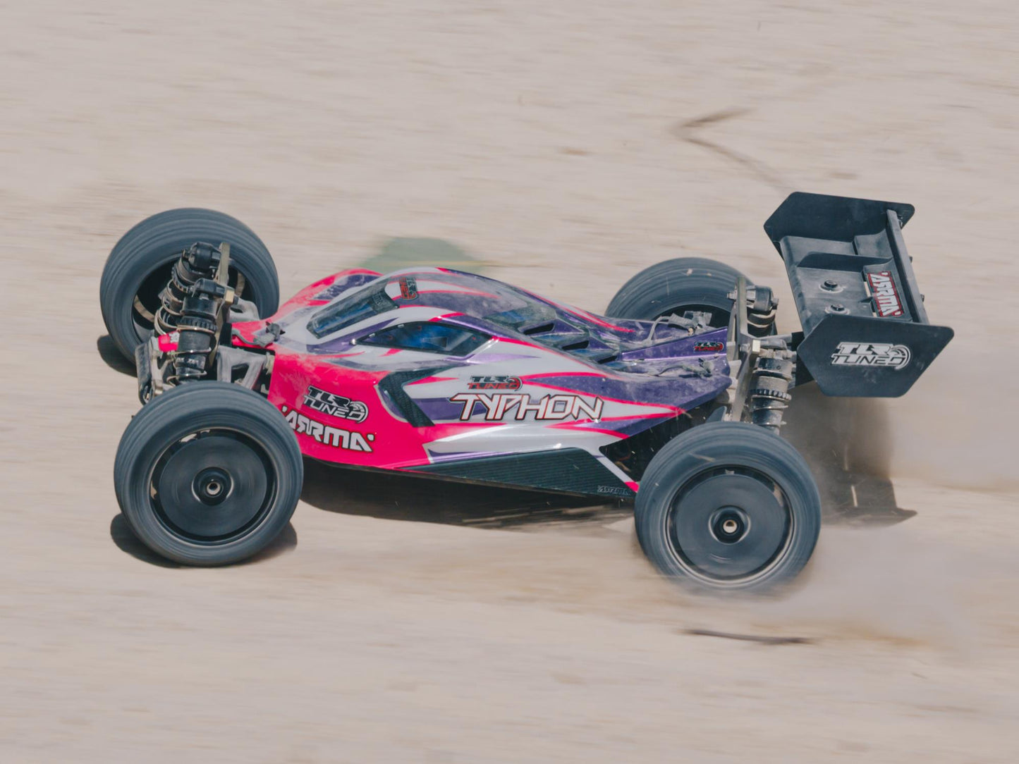 1/8 TLR TUNED TYPHON Race Ready Roller Pink/Purple
