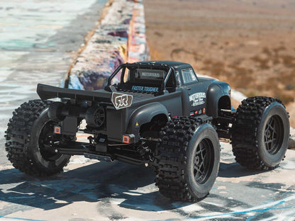 1/8 NOTORIOUS 6S V6 4X4 BLX Stunt Truck RTR Black