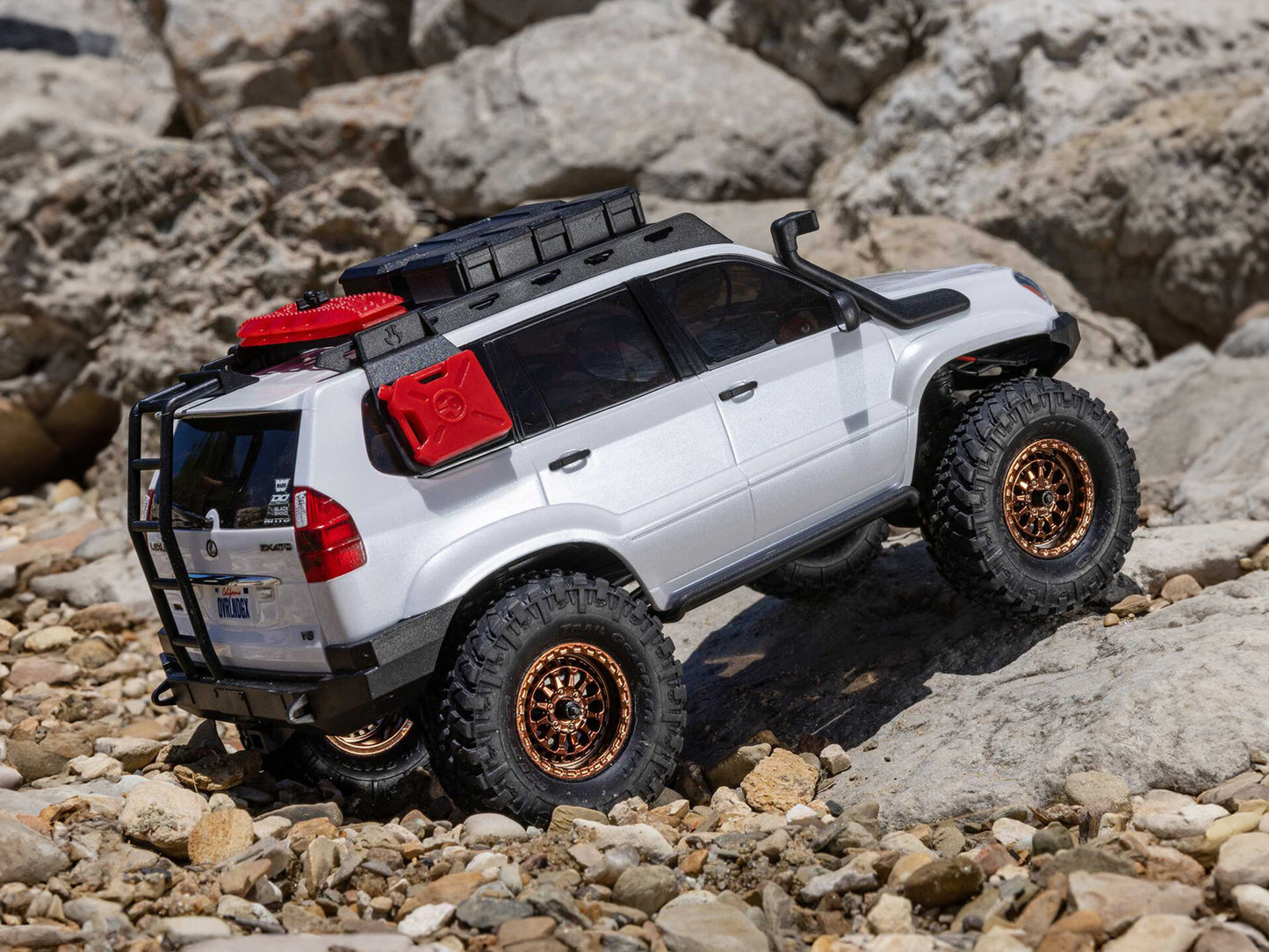 1/24 SCX24 Lexus GX 470 4WD Rock Crawler RTR White