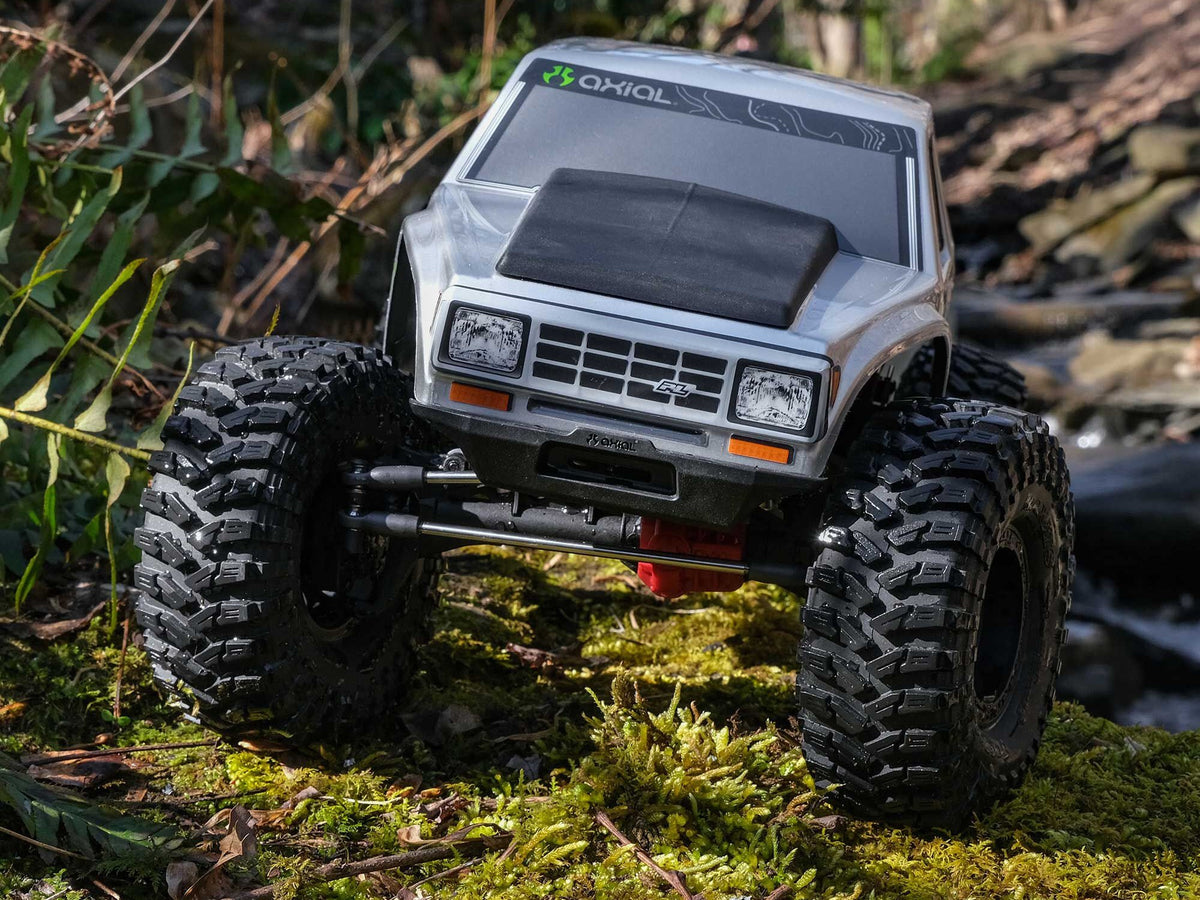 1/10 SCX10 III Coyote 4X4 RTR Brushed Rock Crawler, Silver