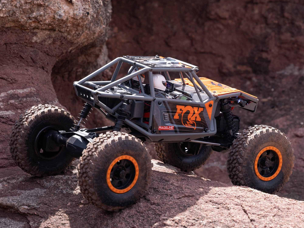 1/18 UTB18 Capra 4WD Unlimited Trail Buggy RTR Grey