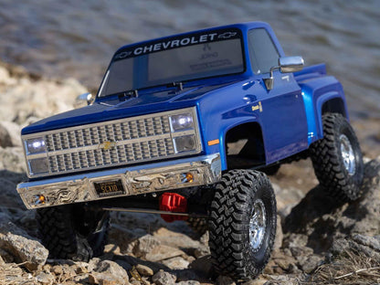 1/10 SCX10 III Base Camp 1982 Chevy K10 4WD RTR Blue
