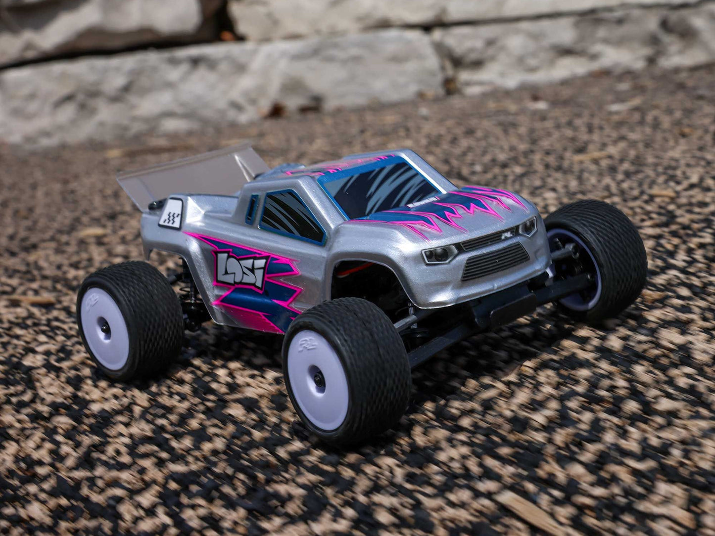 1/28 Micro-T 2WD Stadium Truck RTR Silver
