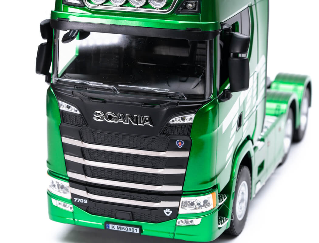 HUINA SCANIA 770S RC TRUCK RTR GREEN (EYES COMPATIBLE)