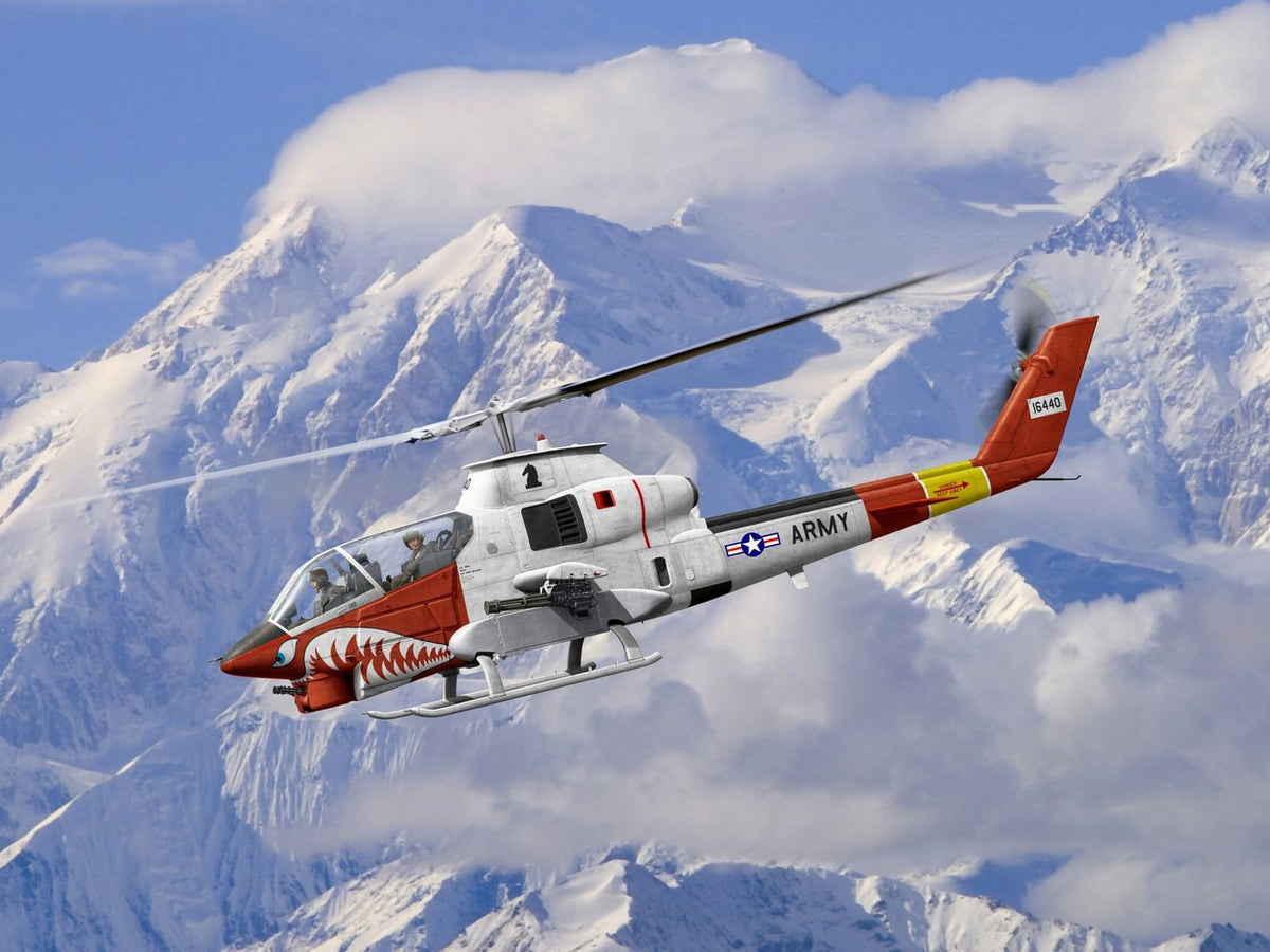 AH-1G 'Arctic Cobra' U.S. Helicopter