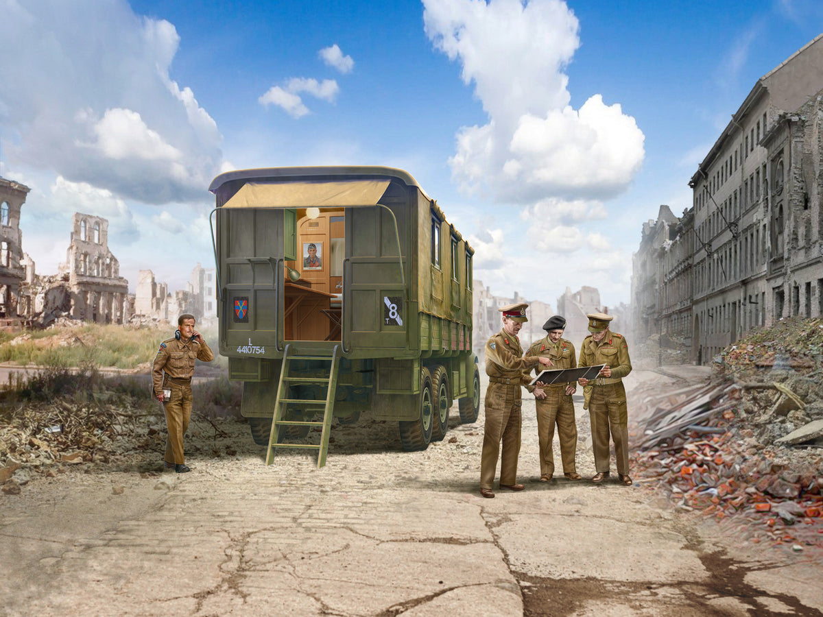 Montgomery's Mobile Office with Staff (4 Figures)