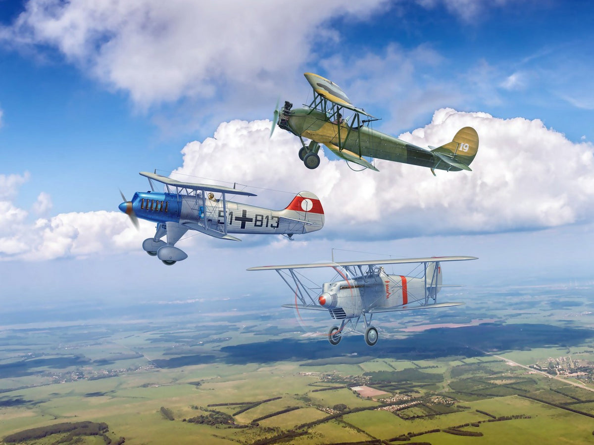 Biplanes of the 1930s & 1940s Не-51A-1 / Ki-10-II / U-2/Po-2VS (Set of 3)