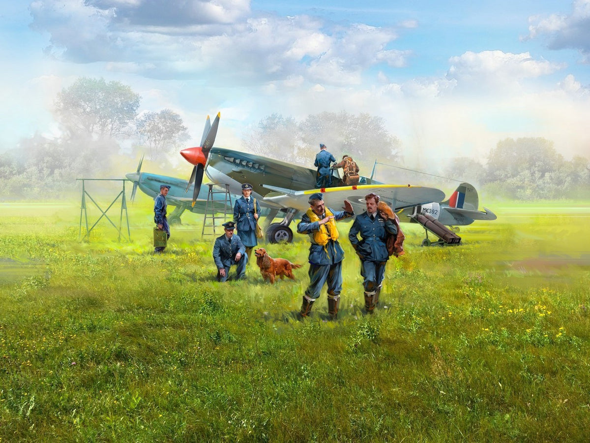 WWII RAF Airfield Set Spitfire Mk.IX & Mk.VII with RAF Pilots & Ground Personnel (7 Figures)