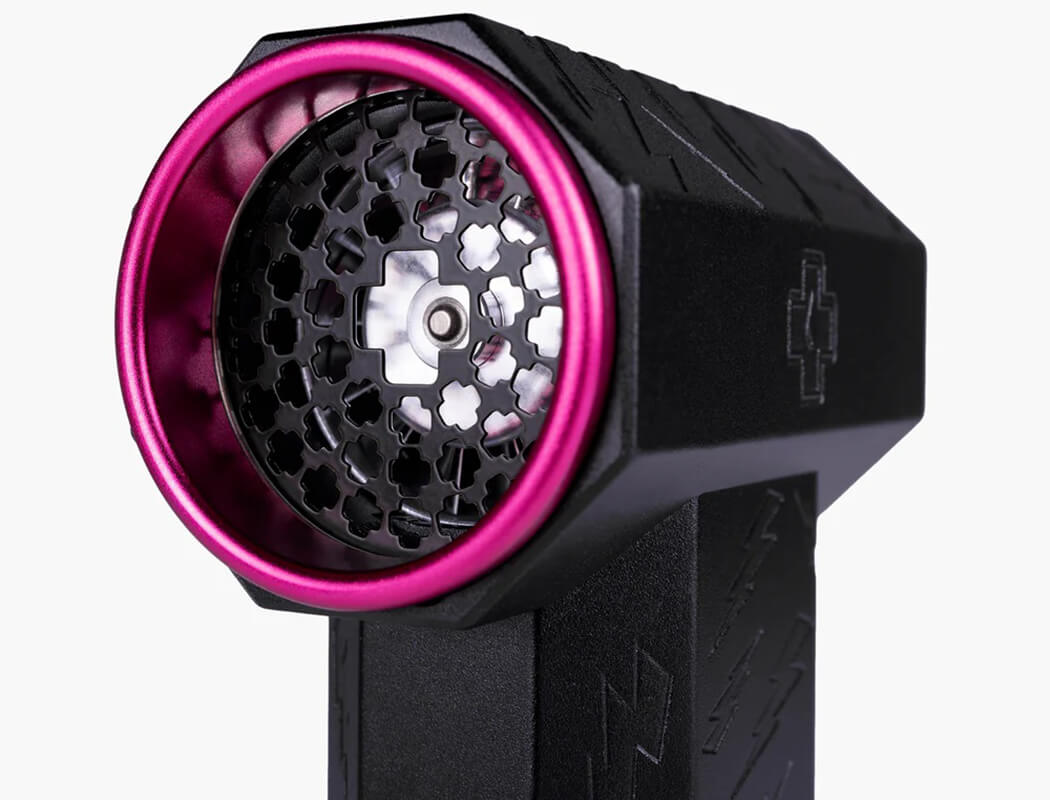 MUC-OFF IT BLOWS PRECISION 4-SPEED 80W AIR BLASTER