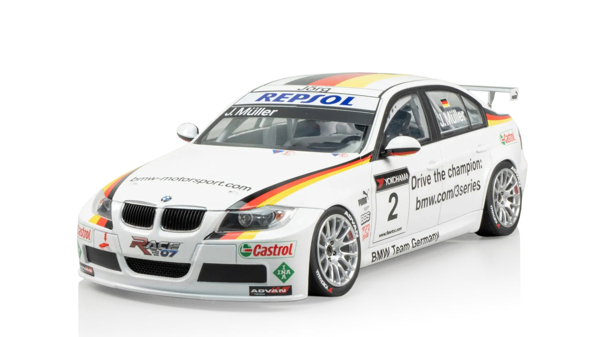 BMW 320si E90 WTCC Brands Hatch 2008 Winner