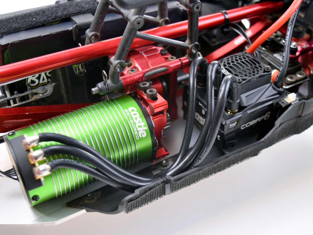 COBRA 8, 25.2V ESC WITH 1512-2650KV V2 SENSORED MOTOR COMBO