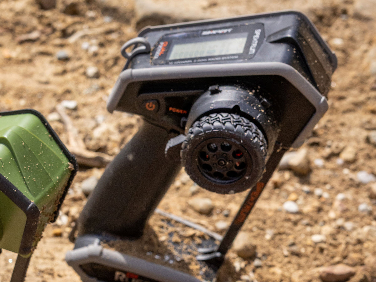 DX Rugged+ 12-Channel DSMR+ Transmitter with SR615 Receiver