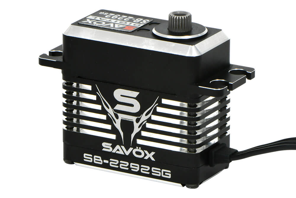 SAVOX HV CNC MONSTER BRUSHLESS SERVO 31KG/0.07S@7.4V
