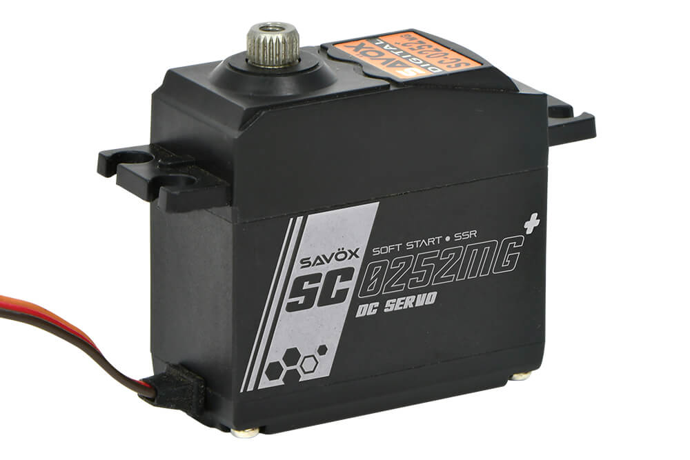 SAVOX STD SIZE DIGITAL SERVO METAL GEAR 10.5KG@6V - PLUS