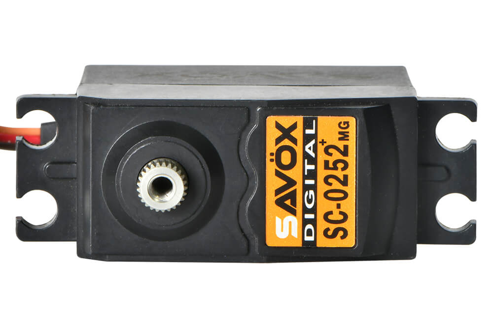 SAVOX STD SIZE DIGITAL SERVO METAL GEAR 10.5KG@6V - PLUS