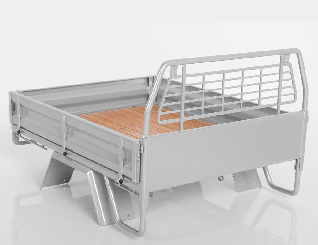 RC4WD KOBER REAR BED W/TYRE HOLDER & MUD FLAPS FOR RC4WD TF2 LWB TOYOTA LC70 (SILVER)