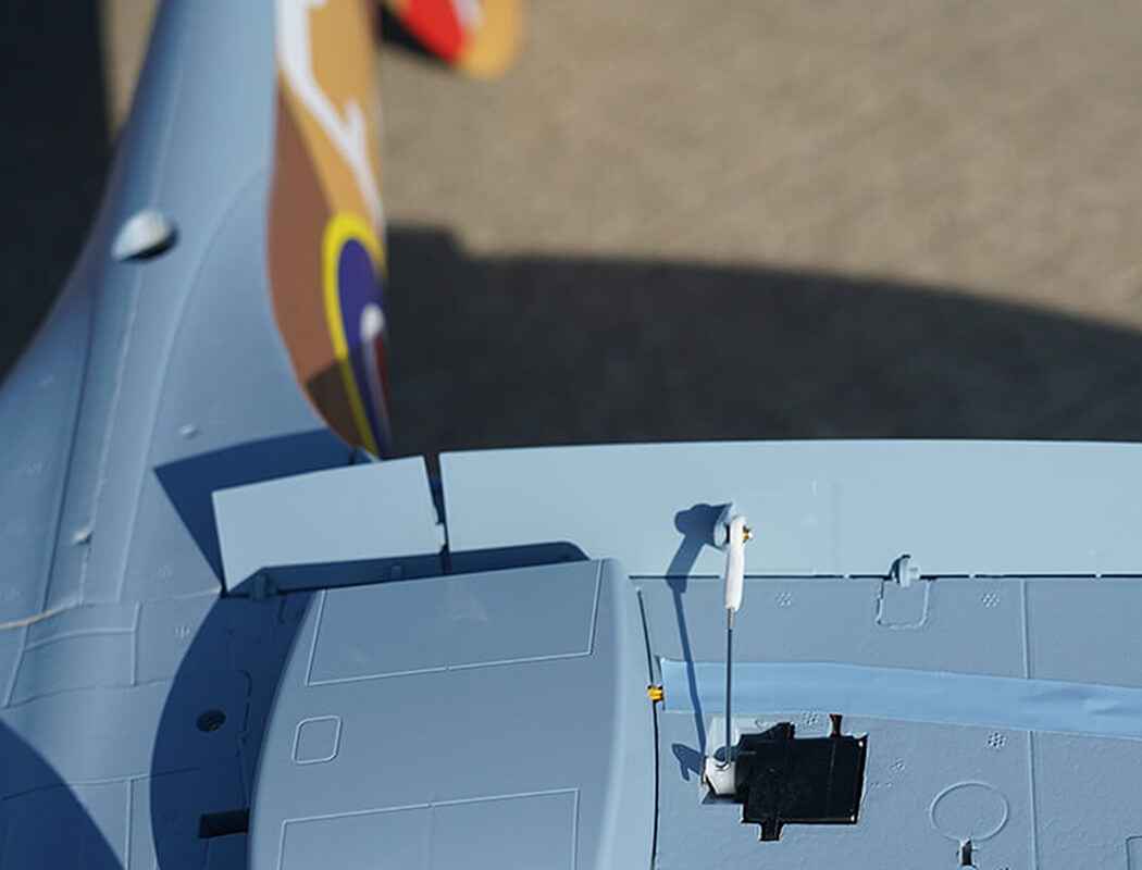 XFLY SUPERMARINE SPITFIRE MKIX BROWN 1200MM NO LANDING GEAR WITHOUT TX/RX/BAT
