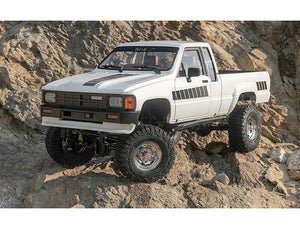 RC4WD TRAILFINDER 2 LWB RTR WITH 1987 TOYOTA XTRACAB HARD BODY