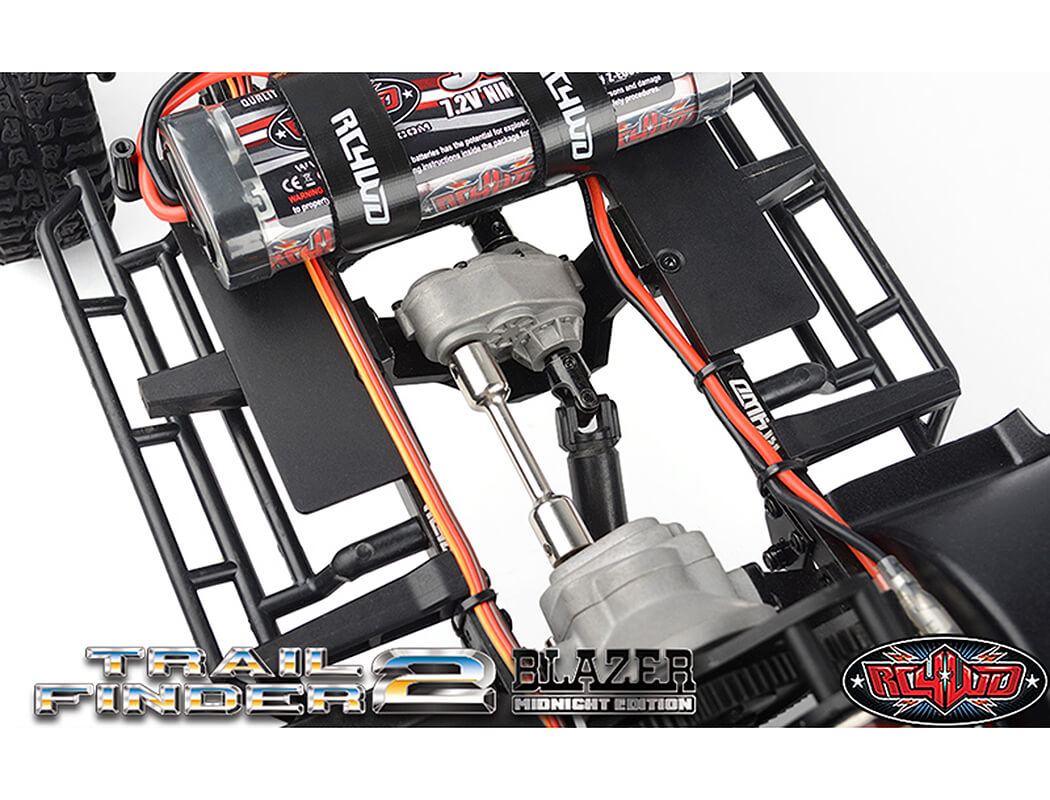 RC4WD TRAILFINDER 2 RTR WITH CHEVROLET BLAZER BODY SET MIDNIGHT EDITION