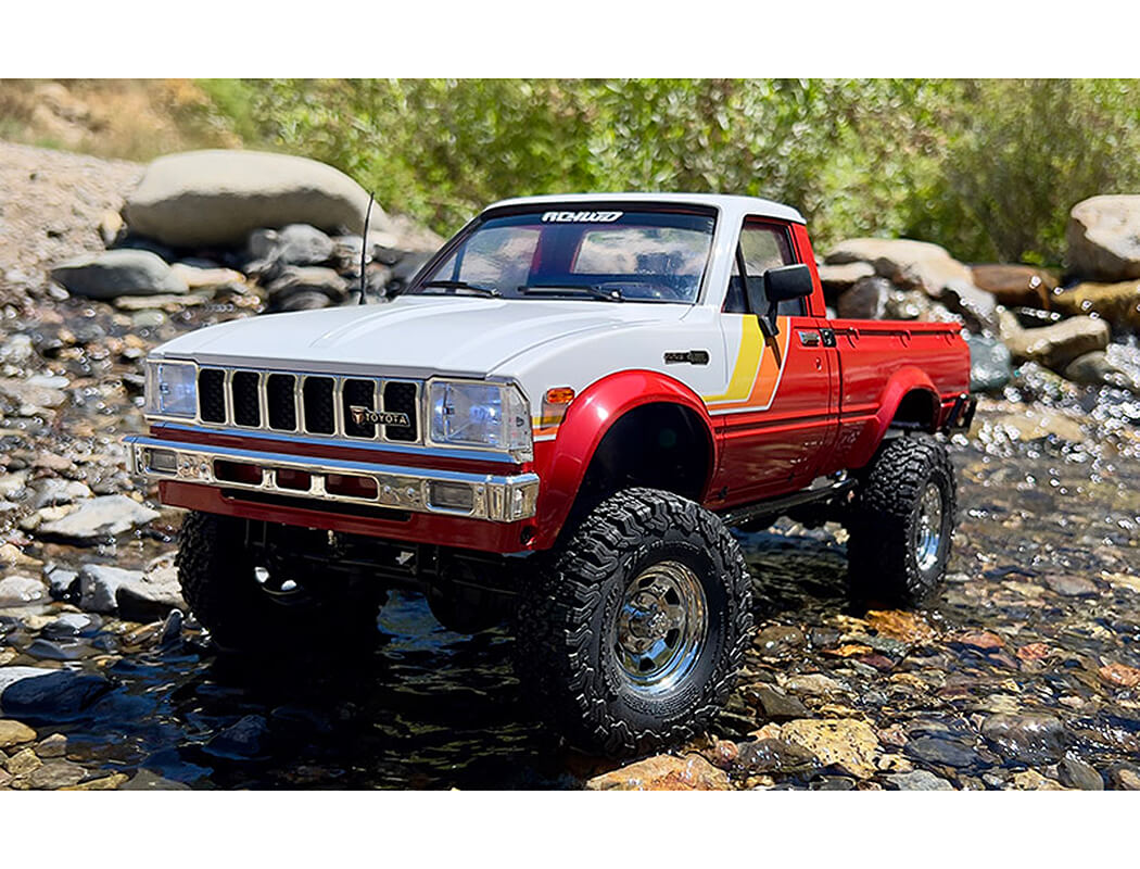 RC4WD TRAIL FINDER2 RTR WITH 1982 TOYOTA PICKUP HARD BODY RED