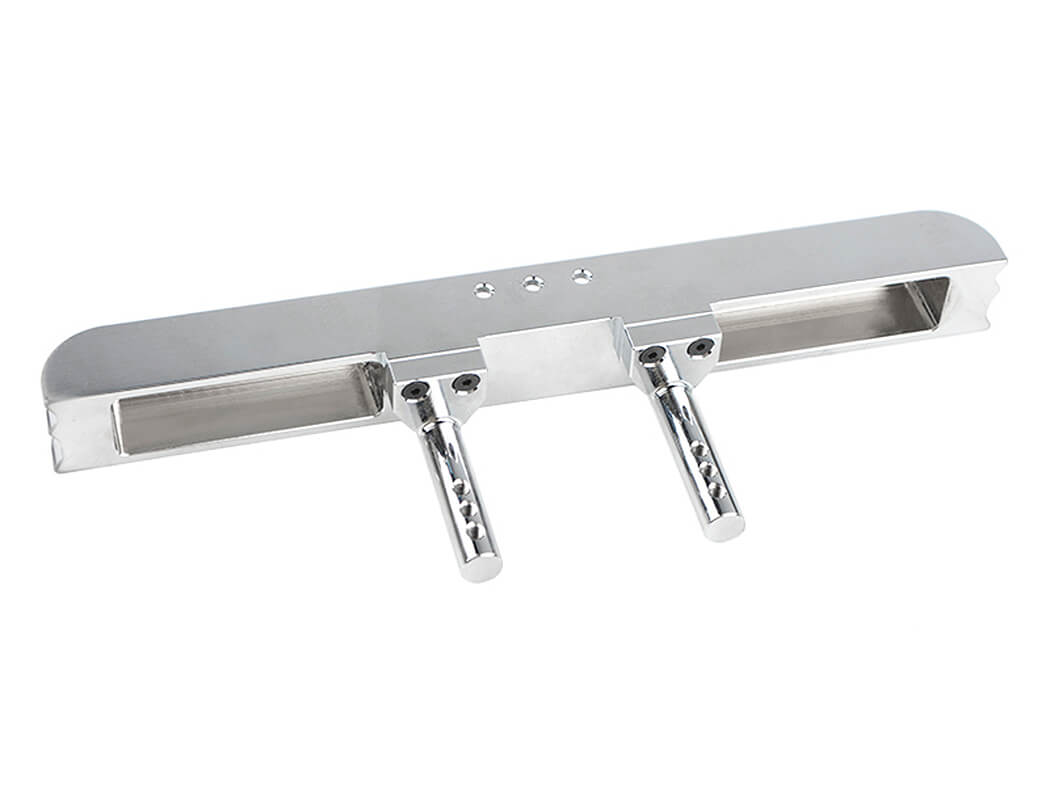 RC4WD TOUGH ARMOUR REAR STEP BUMPER TOYOTA PICKUP/4R CHROME