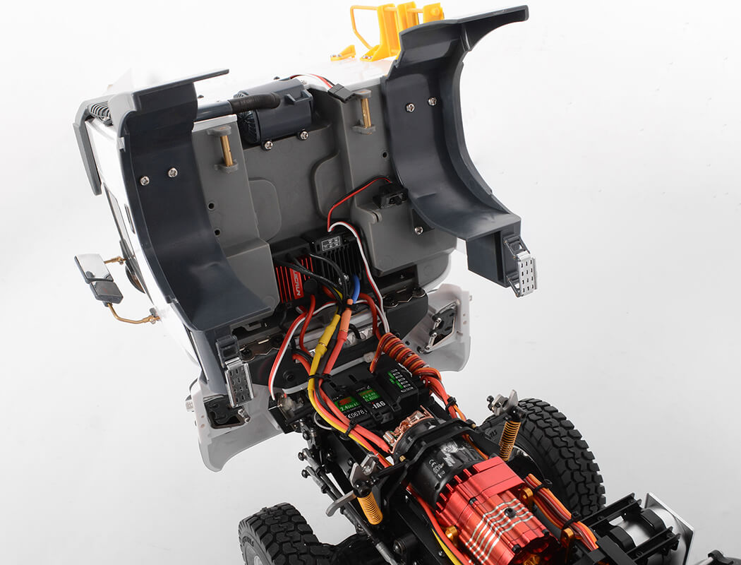RC4WD 1/14 8X8 ARMAGEDDON HYDRAULIC DUMP TRUCK (FMX)
