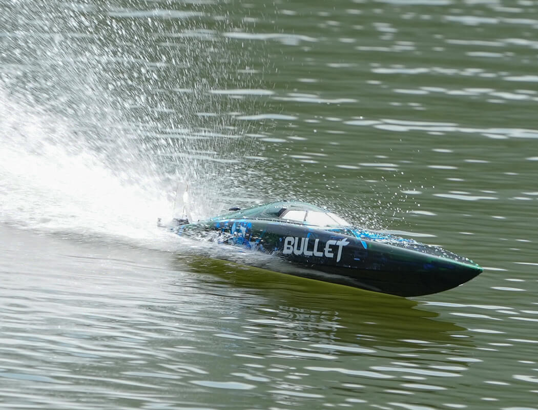 JOYSWAY BULLET V4 2.4G ARTR RACING BOAT W/O BATT/CHARGER