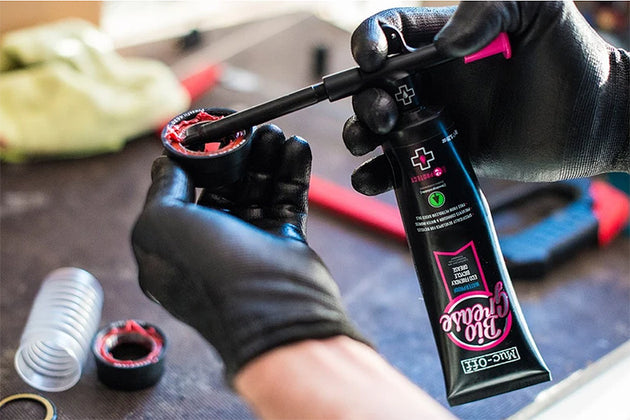 MUC-OFF BIO GREASE 150G