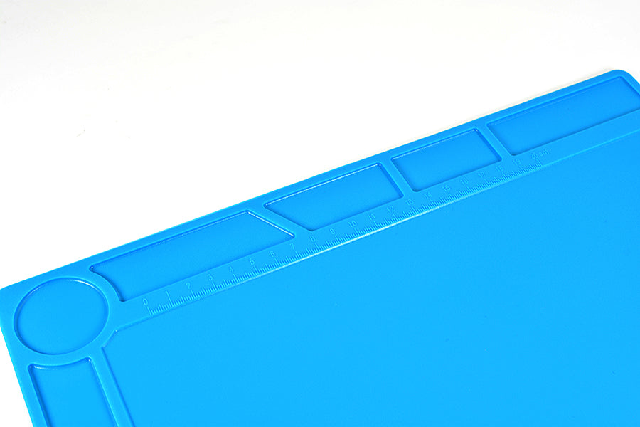 FASTRAX SMALL RUBBER PIT MAT - BLUE 36CM X 24CM