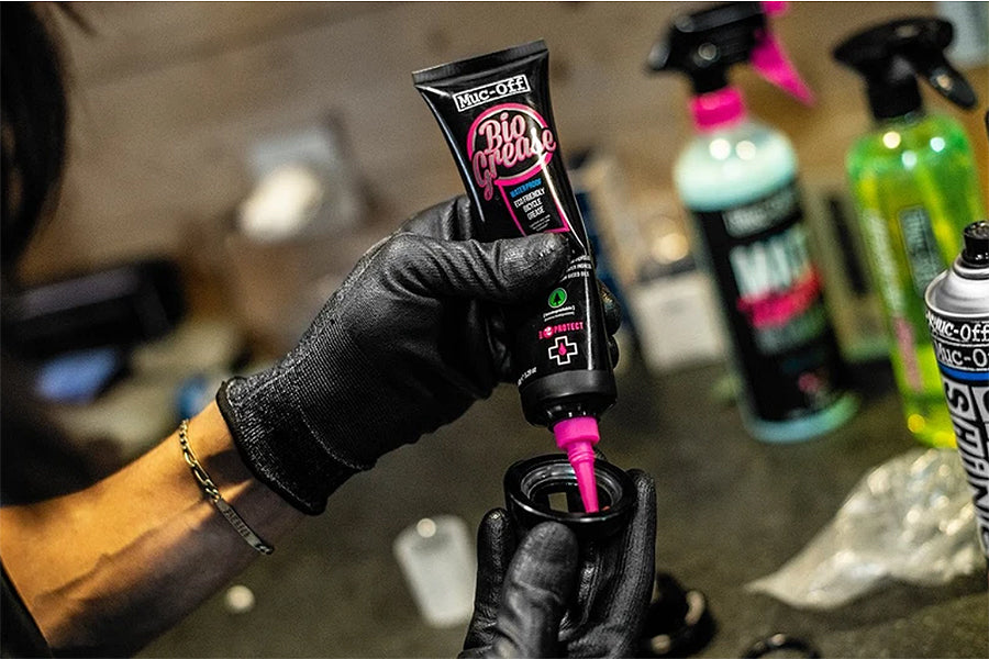 MUC-OFF BIO GREASE 150G