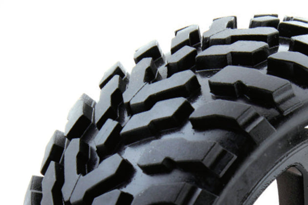 FASTRAX 1/8 TRUGGY ARROW MTD ON 5-SPOKE BLACK 0 OFFSET(PR)