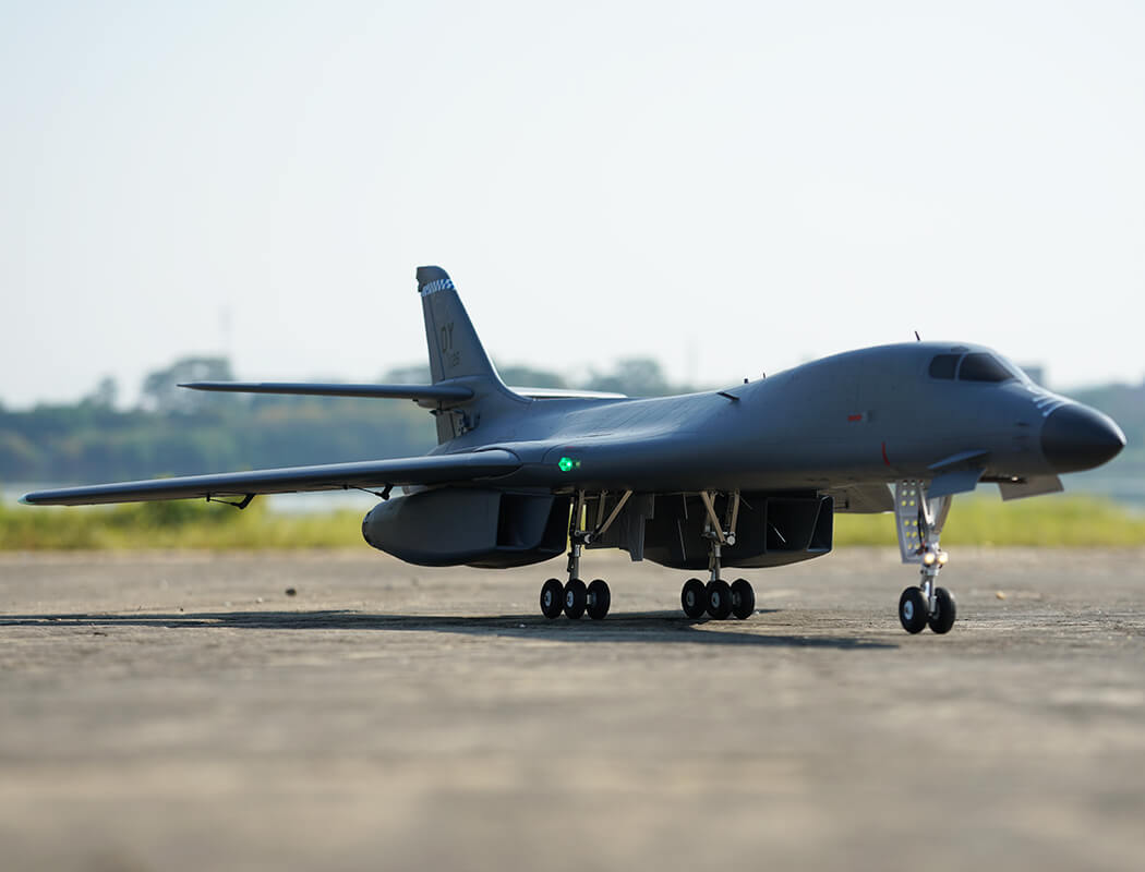 XFLY TWIN EDF 70MM B-1B LANCER WITHOUT TX/RX/BATTERY