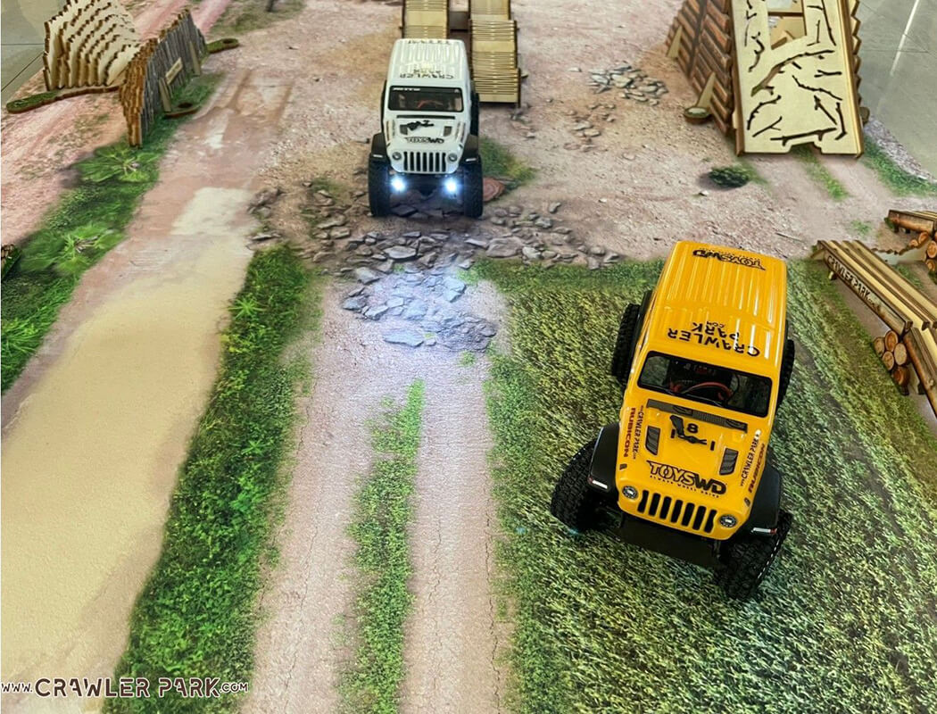 CRAWLER PARK CARPET CIRCUIT OF 79X28INCH 1/24 RC CRAWLER PARK