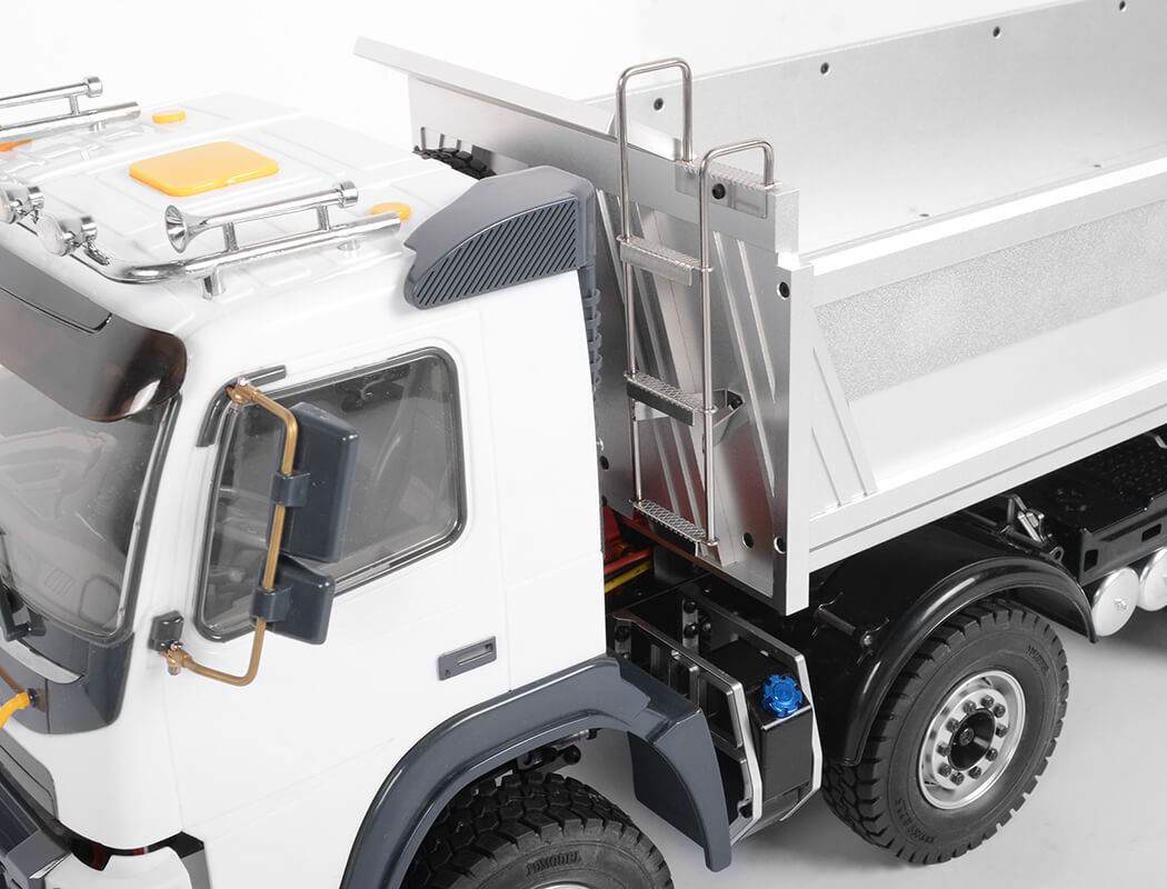 RC4WD 1/14 8X8 ARMAGEDDON HYDRAULIC DUMP TRUCK (FMX)