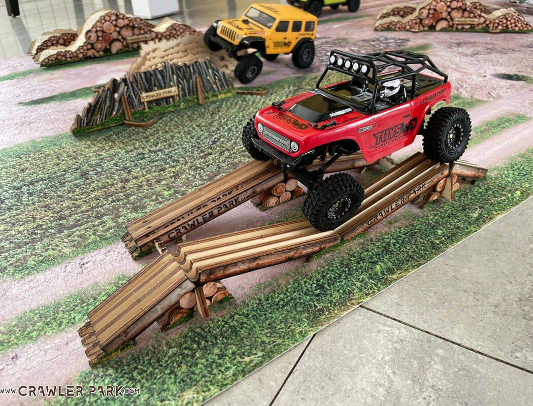 CRAWLER PARK CARPET CIRCUIT OF 79X28INCH 1/24 RC CRAWLER PARK