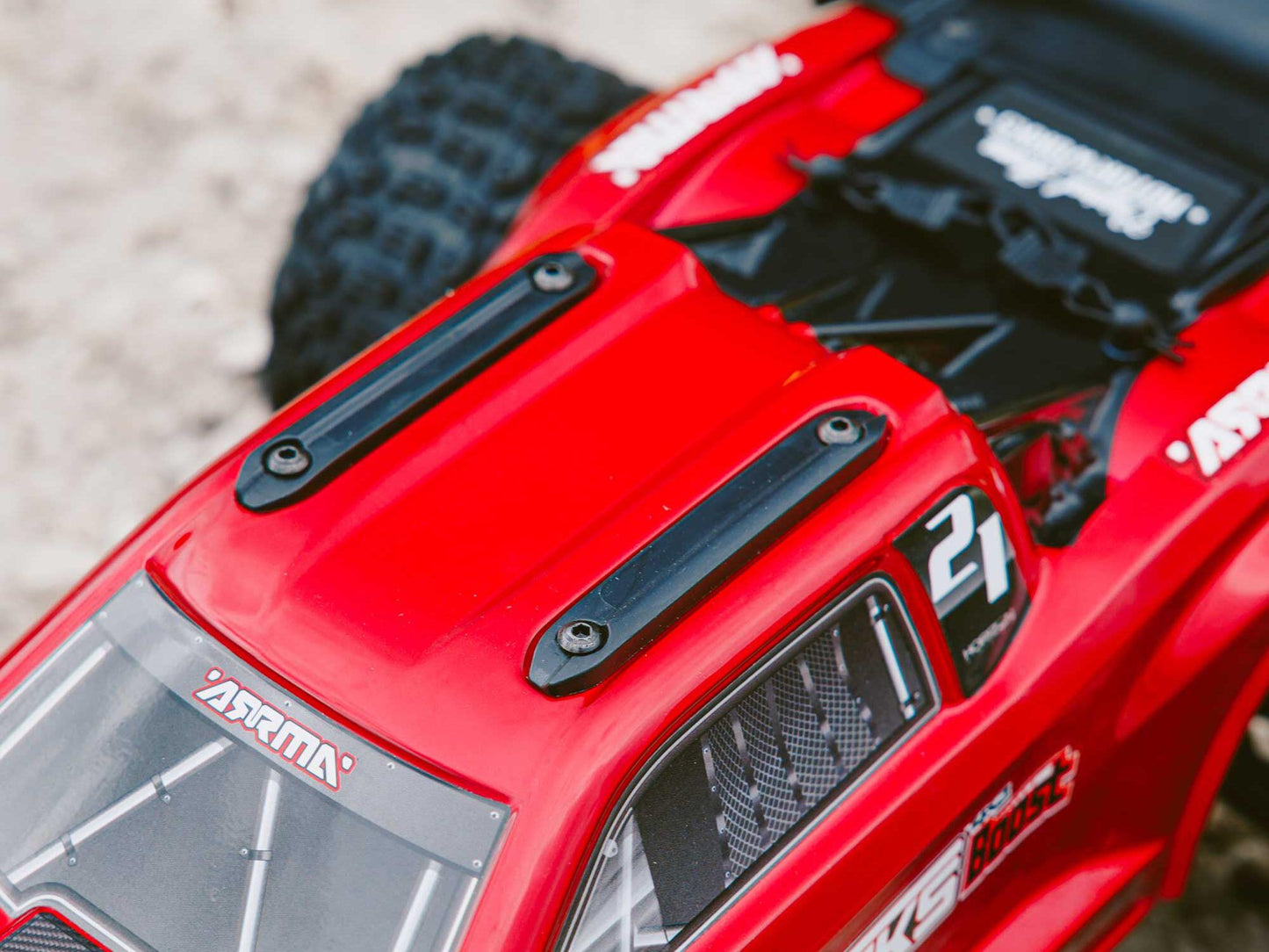 Vorteks Boost 4X2 ST 1/10 RTR Mega w/8.4v Batt/USB Chg Red